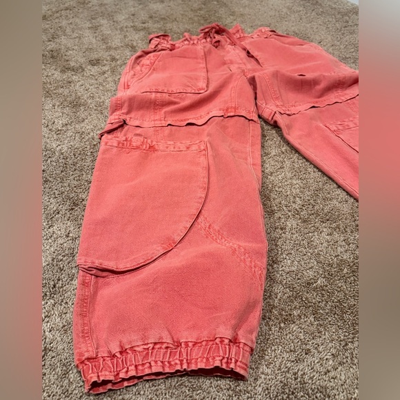 Free People Coral Bright Cargo Pants NWT - Picture 3 of 6